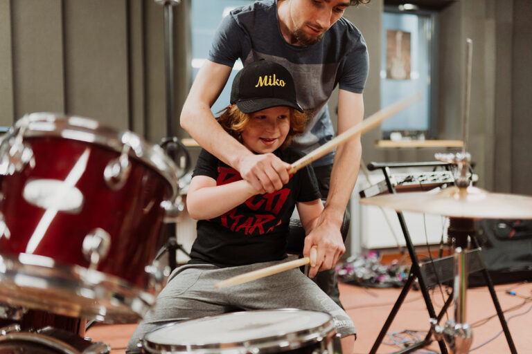 Perkusja - Lekcje gry na perkusji - Centrum Kultury Agora Wrocław
