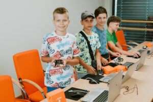 Projektowanie STEAM - Projektowanie STEM - warsztaty dla dzieci i młodzieży - Marek Krak - Centrum Kultury Agora Wrocław