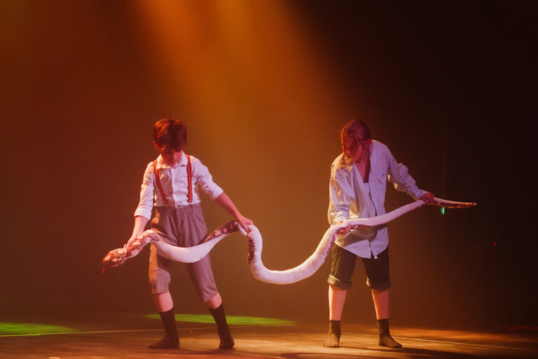 Wyjdź na Scenę - grupa teatralna dla dzieci i młodzieży - Sylwester Różycki - Centrum Kultury Agora Wrocław