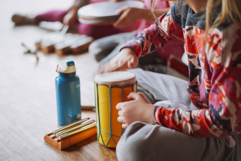 Nutkobiorcy - Monika Jeszke - Zajęcia umuzykalniające dla dzieci - Centrum Kultury Agora Wrocław